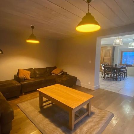 Logement Dans Maison + Exterieur Orchamps-Vennes Luaran gambar