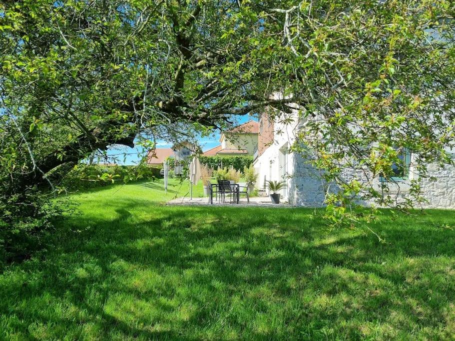 Logement Dans Maison + Exterieur Orchamps-Vennes Luaran gambar